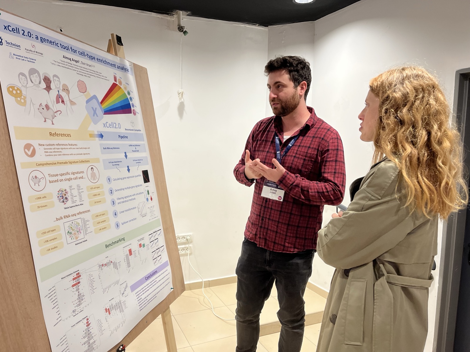 Almog Angel presenting on scRNA-seq analysis